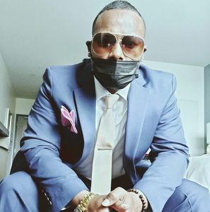 Meet your Posher, Mike